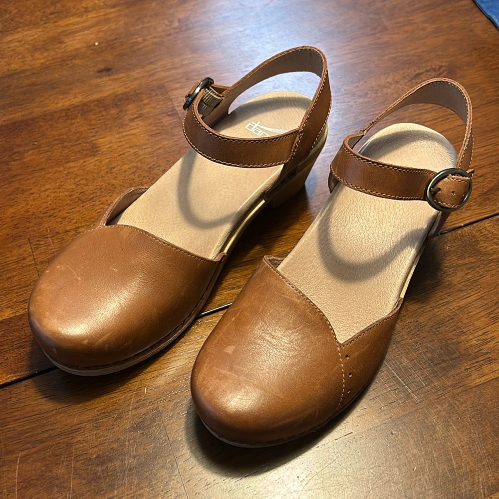 Dansko Maisie Maryjane clog in toffee size 37 (size 7)